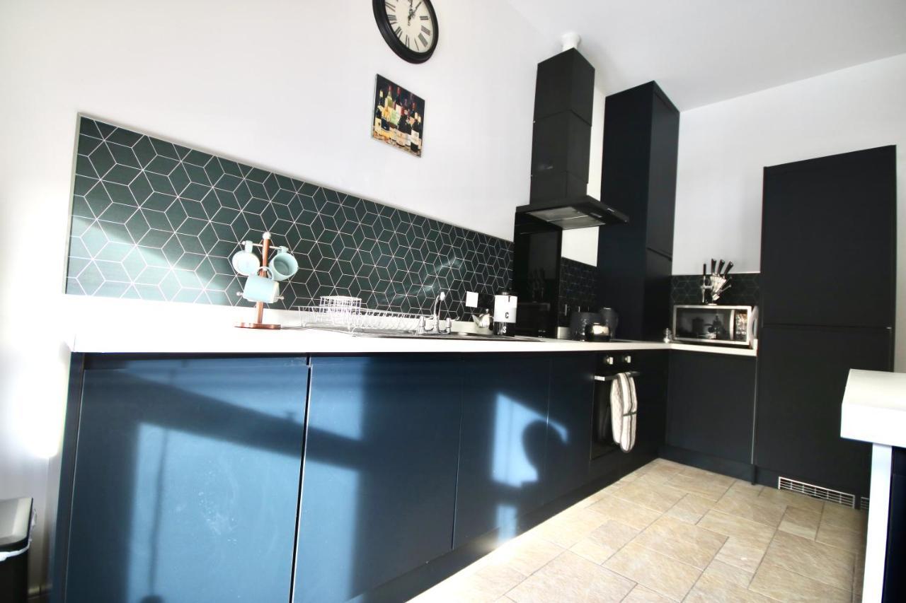 Serviced Accommodation Moray - Lesmurdie House 埃尔金 外观 照片