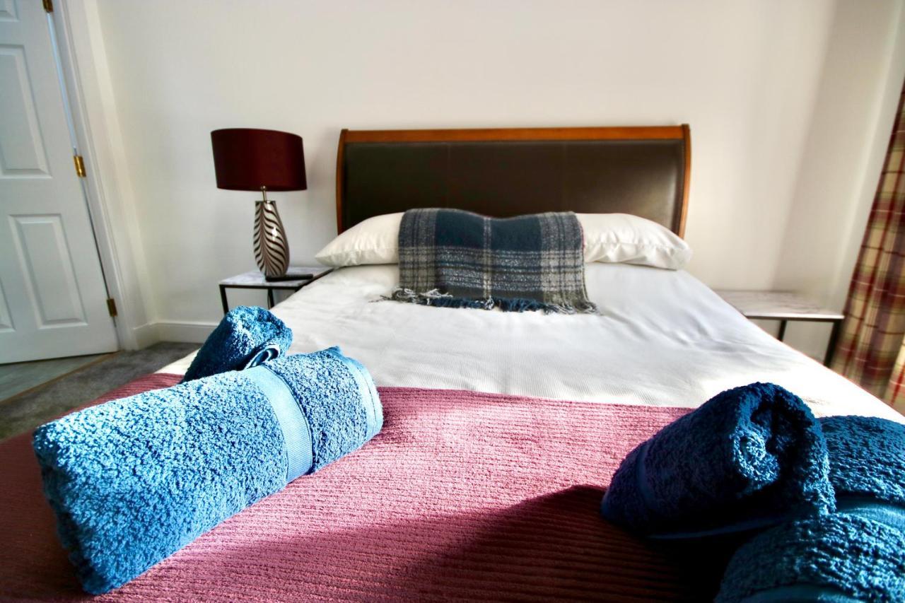 Serviced Accommodation Moray - Lesmurdie House 埃尔金 外观 照片
