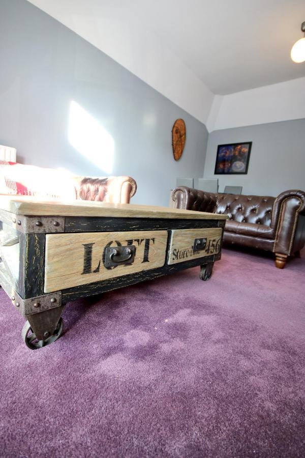 Serviced Accommodation Moray - Lesmurdie House 埃尔金 外观 照片