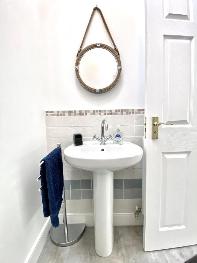 Serviced Accommodation Moray - Lesmurdie House 埃尔金 外观 照片