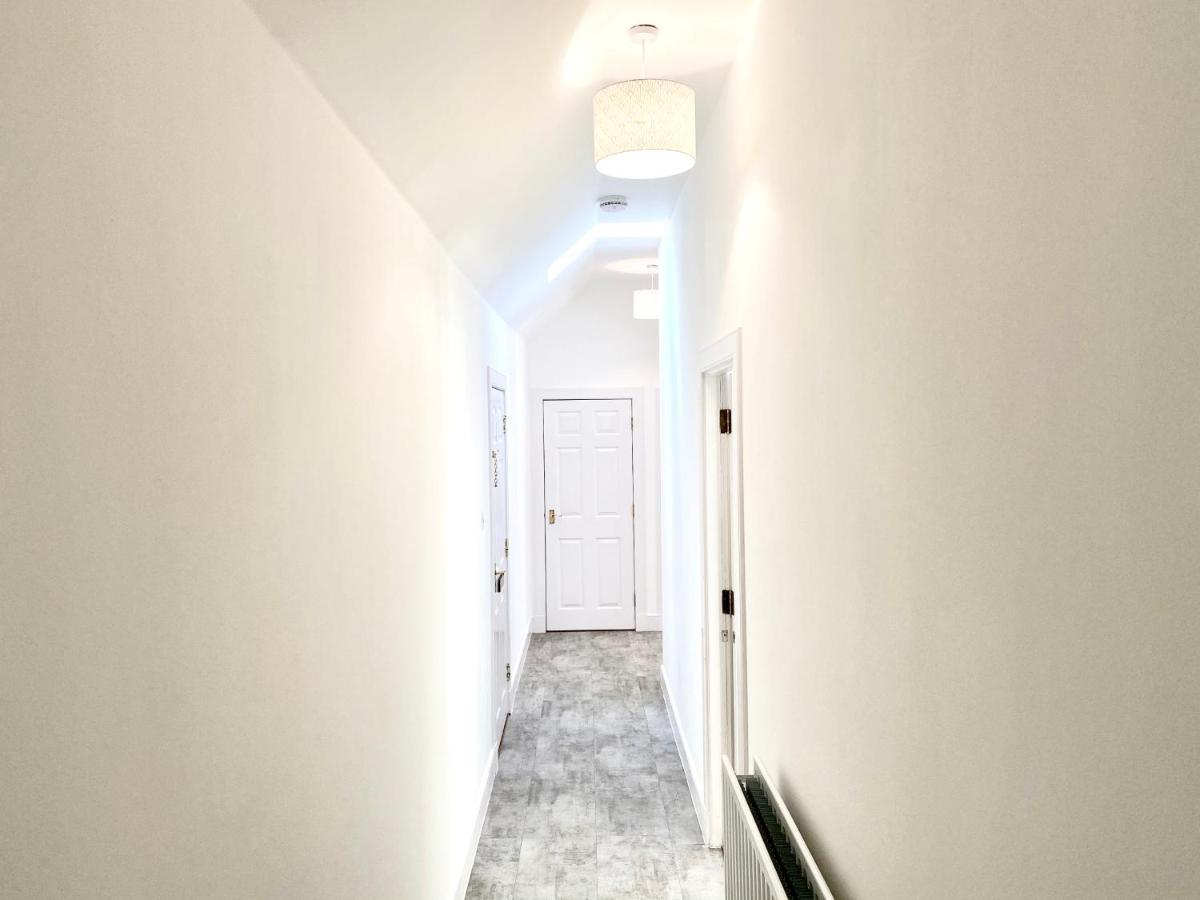 Serviced Accommodation Moray - Lesmurdie House 埃尔金 外观 照片